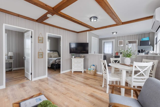 Photo - 2 Island Path Unit ID1312436P