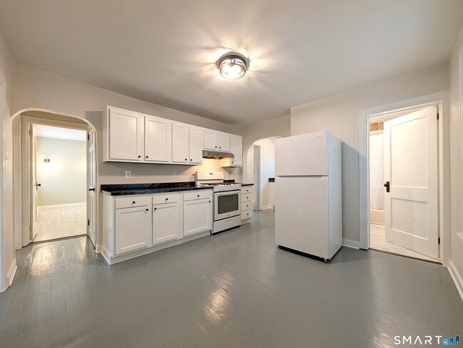 Photo - 56 French St Unit 2nd Floor