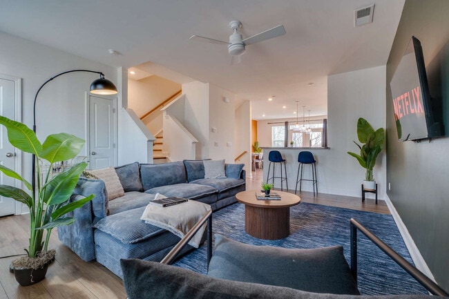 Building Photo - 3121 Banyan Btm Ln Unit ID1367333P