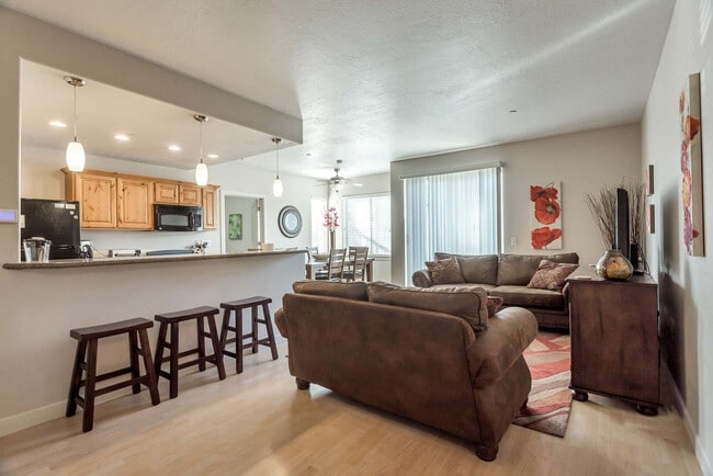 Photo - 606 W S Temple St Unit ID1389262P