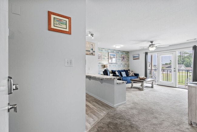 Photo - 215 Double Eagle Dr Unit FL2-ID1381673P