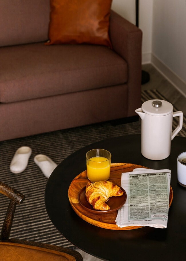 Building Photo - 77 9th St E Unit SI ID1459968P