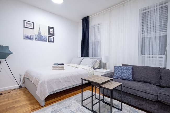 Photo - 317 E 75th St Unit ID1031993P