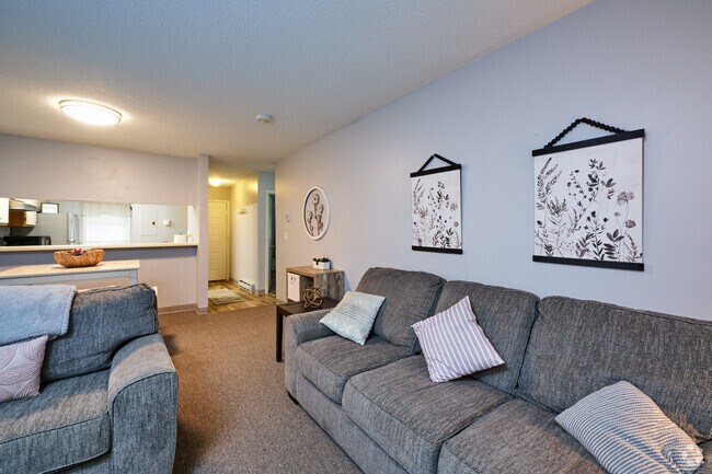 2 BR, 1 BA - 947 SF - Ontario Village Apartments - Deluxe  2 Bedroom, 1 & 2 bath , Furnished  Apartment Options