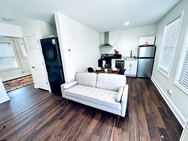Photo - 107 David St Unit SI ID1234782P