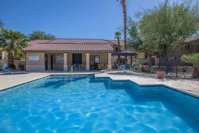 Building Photo - Arches at La Quinta