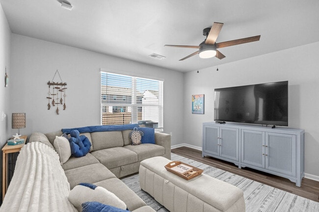 Photo - 2031 Lake View Cir Unit SI ID1467069P