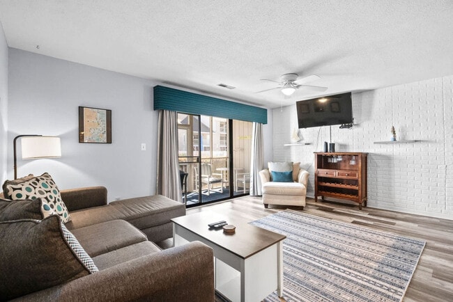 Photo - 1860 Auburn Ln Unit FL1-ID1382459P