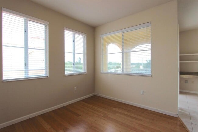 Photo - 11014 Legacy Dr Unit 302