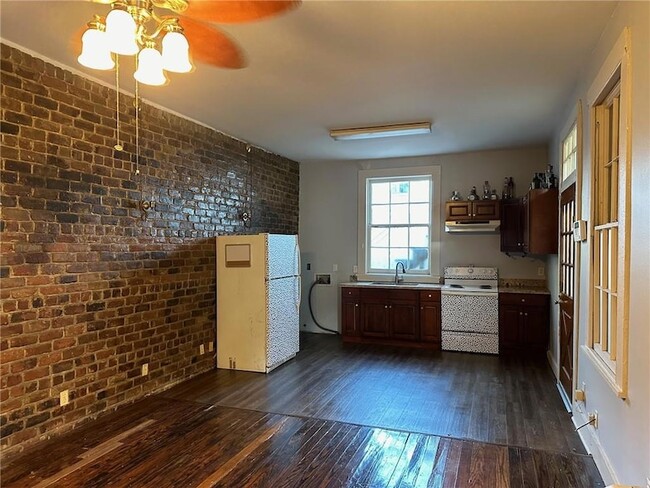 Photo - 1566 Annunciation St Unit 4