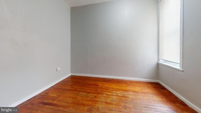 Photo - 235 E Phil Ellena St