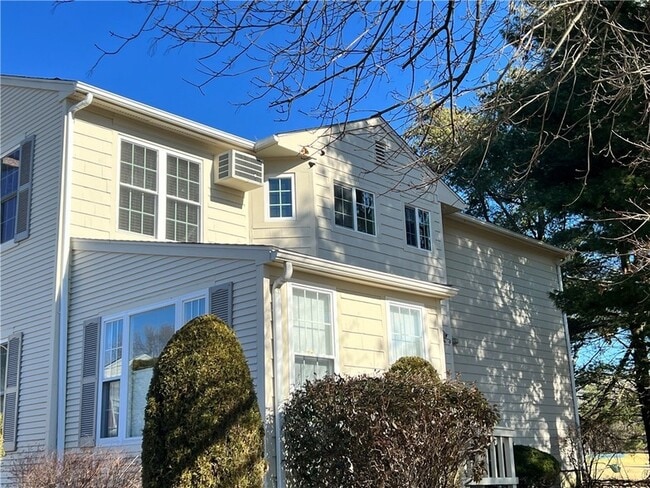 Photo - 29 Swan Ct