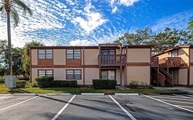 Building Photo - 5026 Water Oak Dr Unit 109