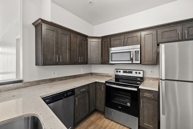 Photo - Theas Landing