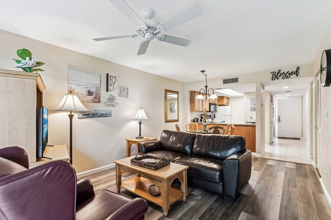 Building Photo - 600 Neapolitan Way Unit FL1-ID1073545P