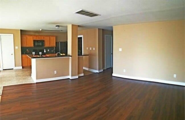 Photo - 1035 Grassy View Dr