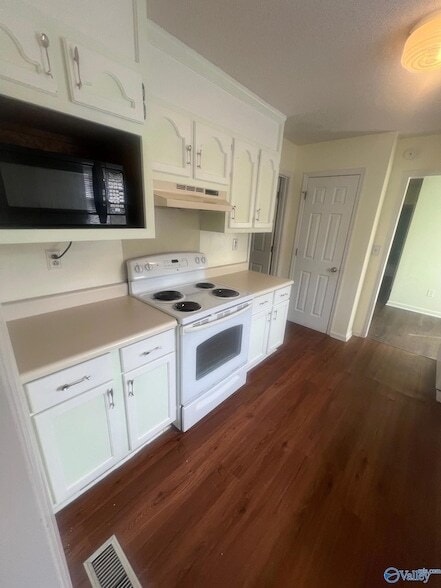 Photo - 106 January Blvd