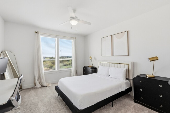 Photo - 15201 Pleasant Rdg Wy Unit SI ID1628117P