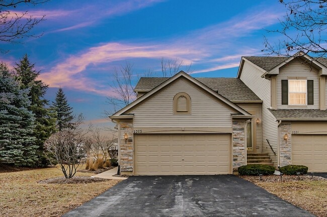 Photo - 2325 Summerlin Dr