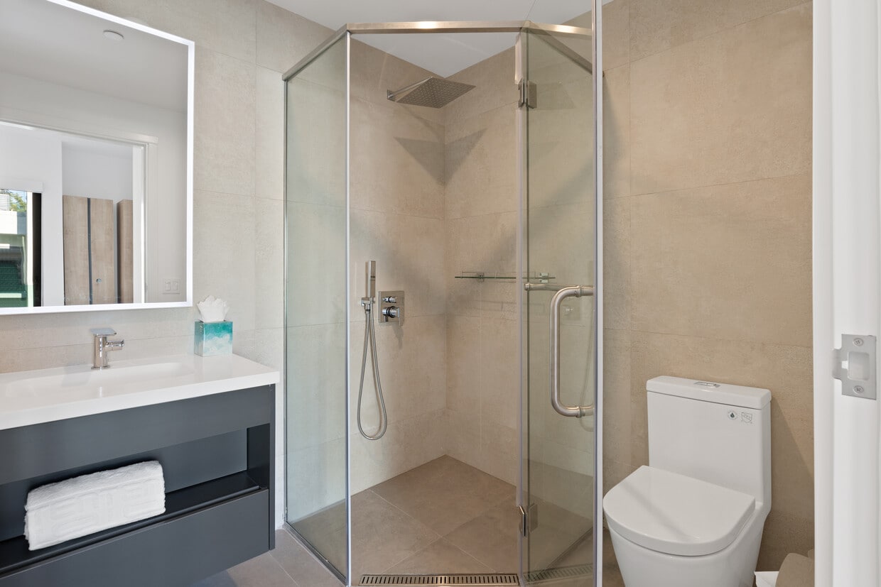 Floor Plan - Deluxe Plus