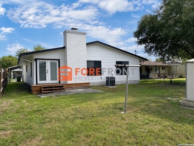 Photo - 5346 San Benito Dr