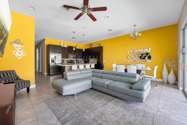 Photo - 466 Captiva Dr Unit ID1280937P