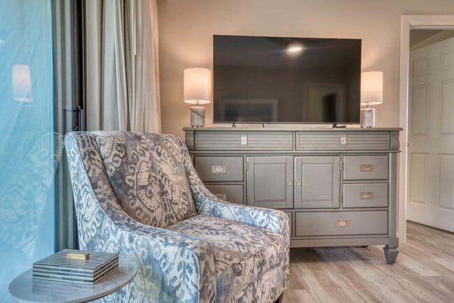 Photo - 600 Neapolitan Way Unit SI FL2-ID1226382P