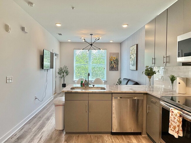 Photo - 525 Parkway Dr NE Unit SI ID1299398P