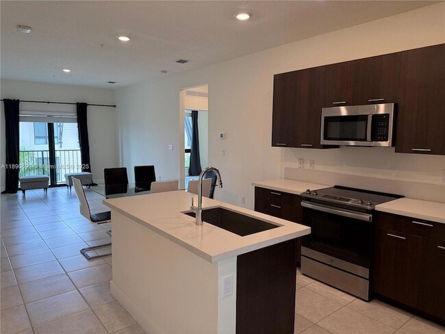 Photo - 8301 NW 41st St Unit B-409