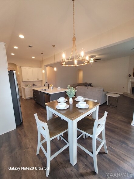 Photo - 229 Lismore Pl