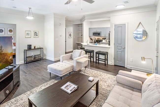 Building Photo - 2212 Brisbane Woods Way Unit SI ID1225813P