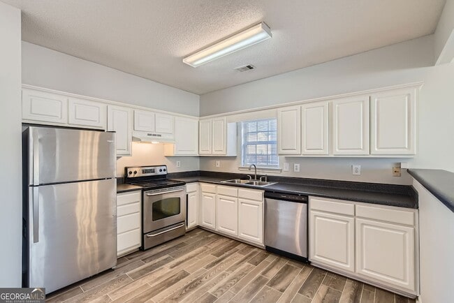 Photo - 11381 Michelle Way