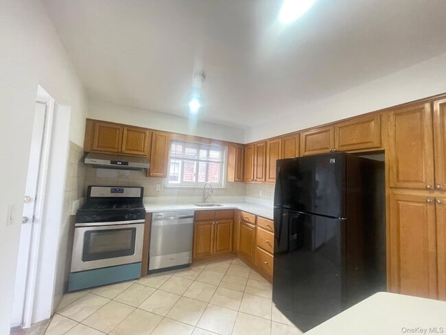 Photo - 43-16 223rd St Unit 2nd Floor