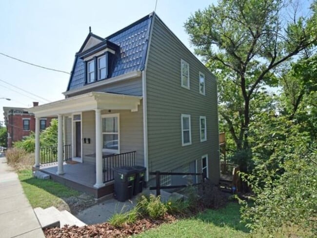 Photo - 107 E Clifton Ave Unit ID1234534P