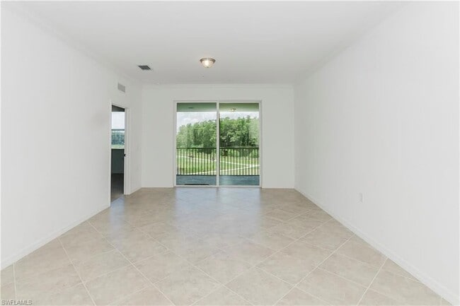 Photo - 6034 National Blvd