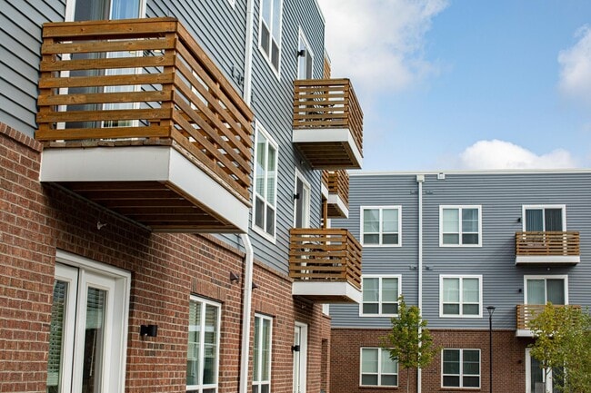 Photo - Graceland Flats