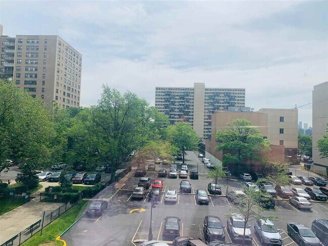 Photo - 10 Huron Ave Unit 4R