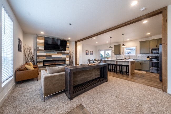 Photo - 523 W Vance Dr Unit SI ID1249895P
