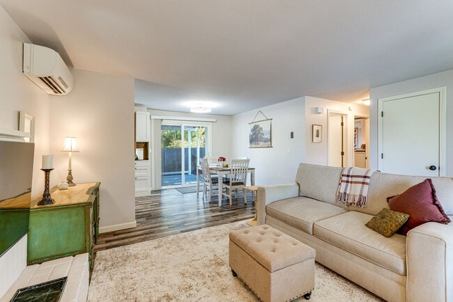 Photo - 2035 McKinley St Unit SI FL1-ID1631297P