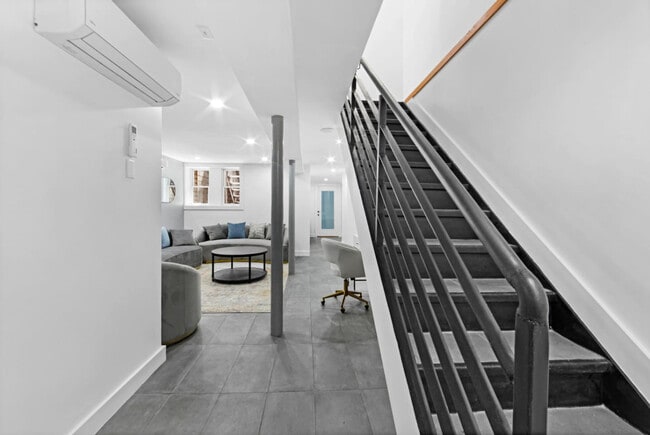 Photo - 564 W 182nd St Unit ID1302125P