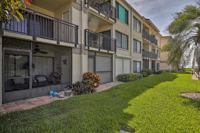 Photo - 6372 Palma Del Mar Blvd S Unit SI FL1-ID1545876P