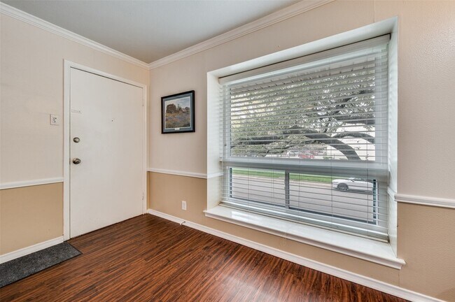 Photo - 10029 Regal Park Ln Unit 212C