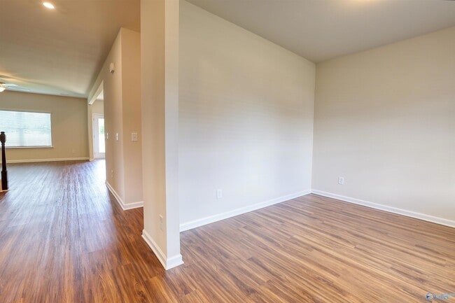 Photo - 13918 Hickory Brk Rd