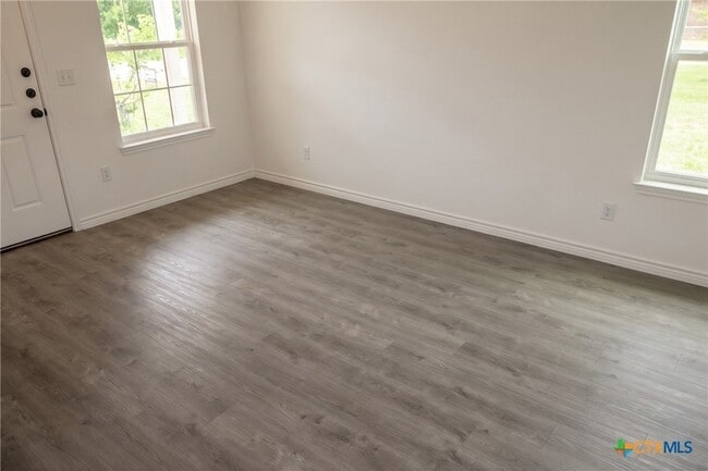 Photo - 921 Ashwood Dr Unit A