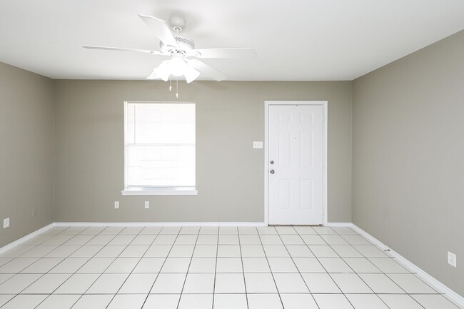 Photo - 8911 McPherson Rd Unit 4D