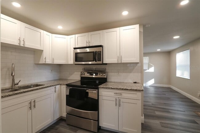 Photo - 2706 E 99th Ave