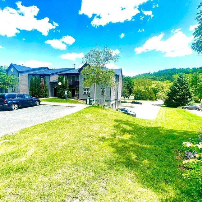 Photo - The Terrace at Cedar Glen: Fully Equipped 1–2 BR | 1 Bath | Cross Plains, WI Apartments for Rent ...