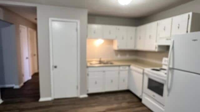 Photo - 210 Hendricks Blvd