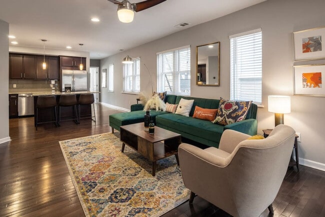 Building Photo - 2201 Reading Rd Unit ID1056092P