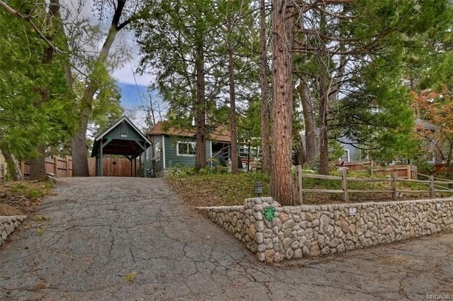 Photo - 295 Sunset Dr